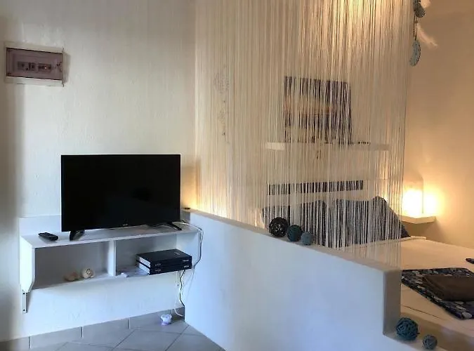 Litsa-studio 公寓 Nea Iraklitsa