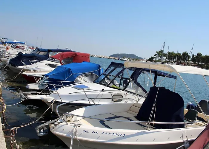 公寓 Litsa-studio *